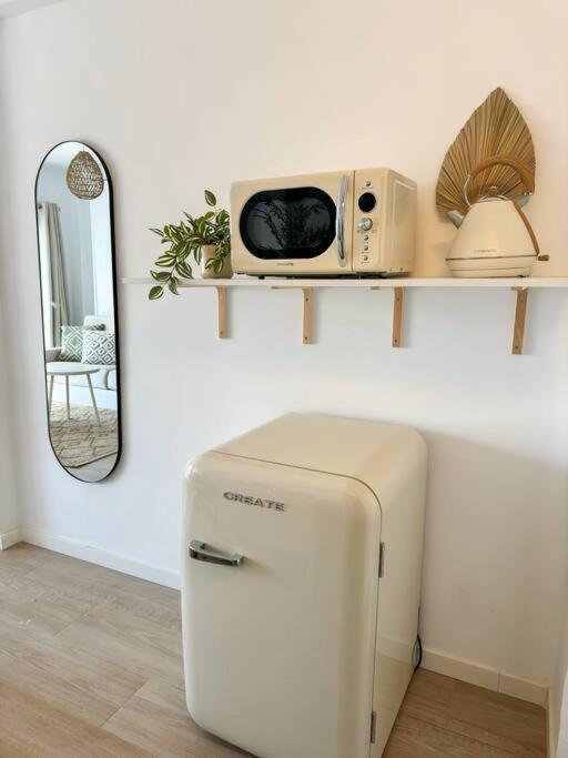 Studio Hola Arenal Platja de Larenal Kültér fotó