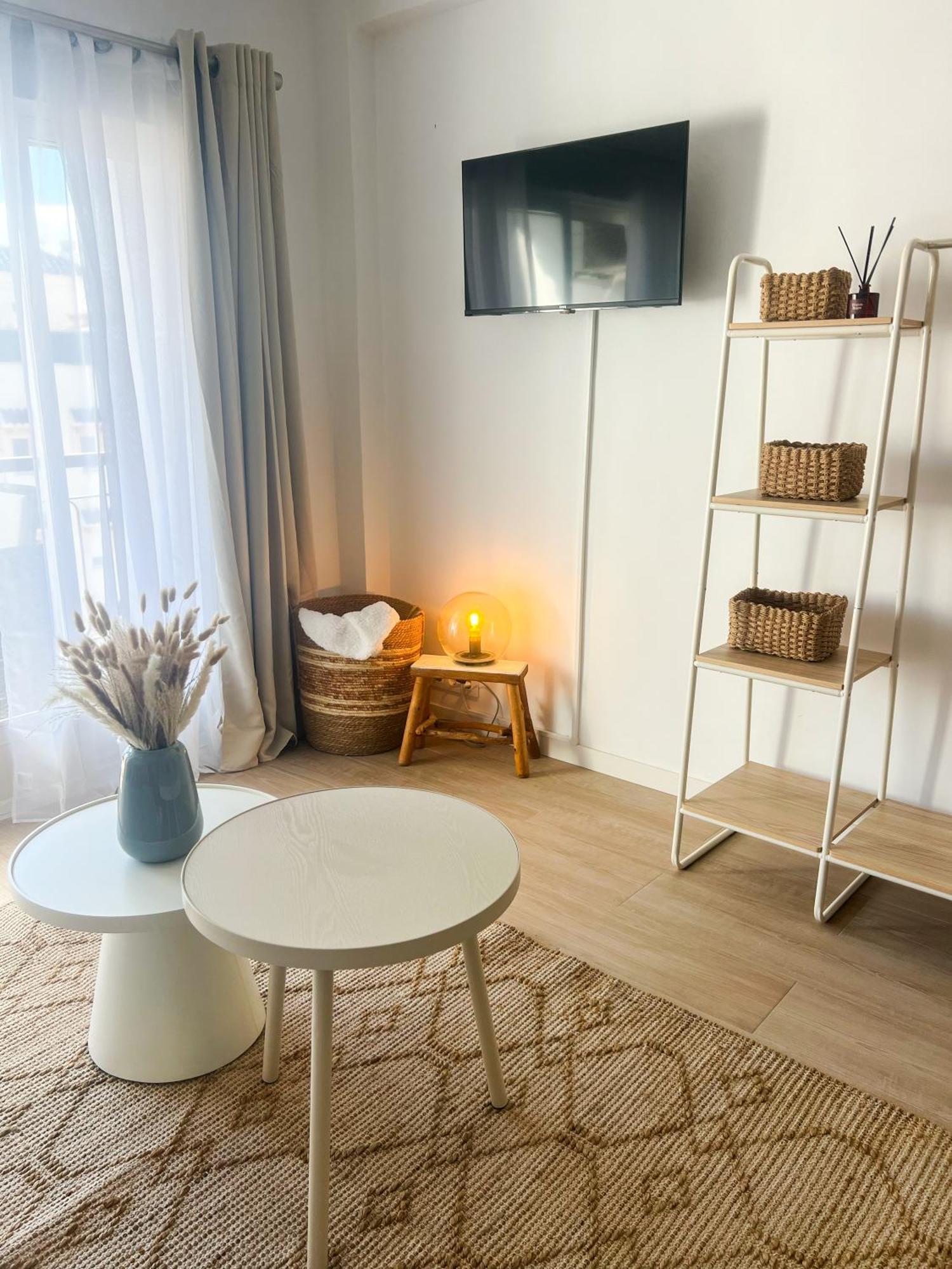Studio Hola Arenal Platja de Larenal Kültér fotó